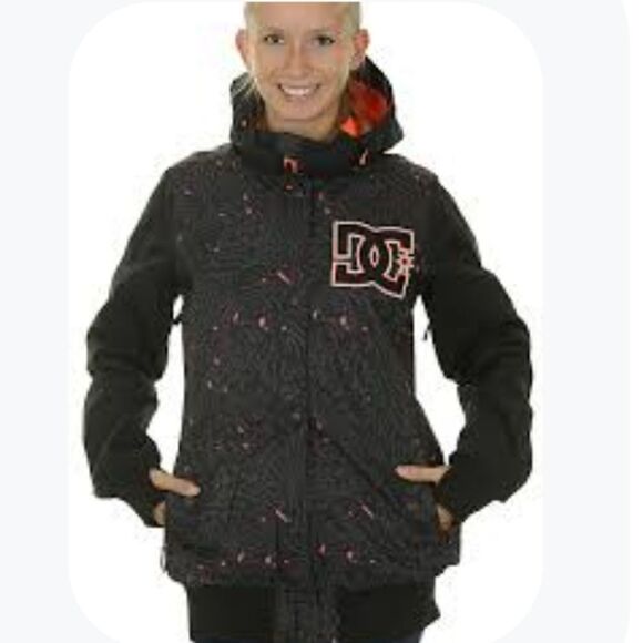 DC Squad 10K Women's Snow Jacket in Black & Orange - Picture 2 of 16